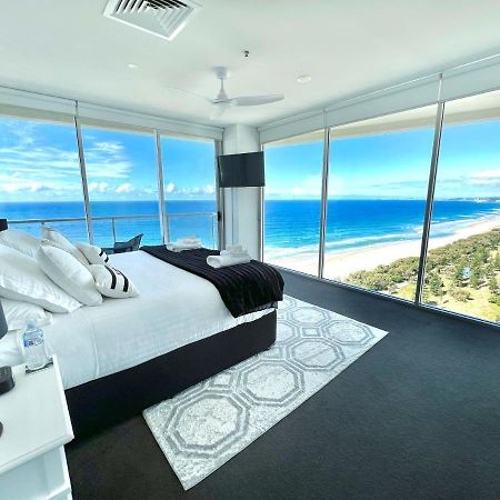 Air On Broadbeach Beachfront 2Level Stunning Apartment With 180 Degree Views Гоулд Коуст Екстериор снимка
